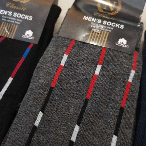 12 PAIRS of Mens Dress Socks