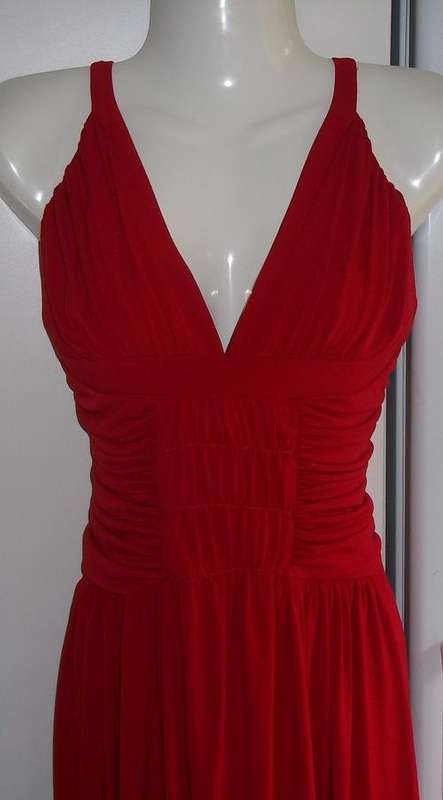 Gorgeous Genuine PRINGLE Evening Gown - RED - Size XL (approx. size 38) ** LIKE NEW **