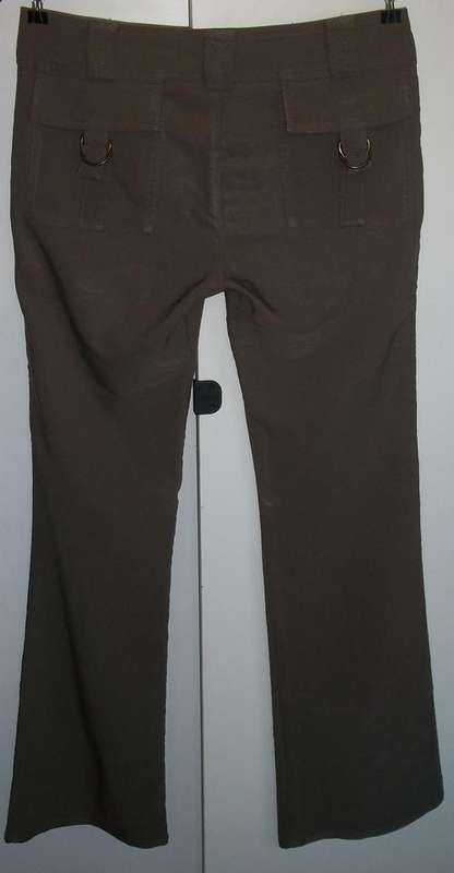 ** CLEARANCE SALE **  FREE (Edgars) Bootleg Pants - Size 8