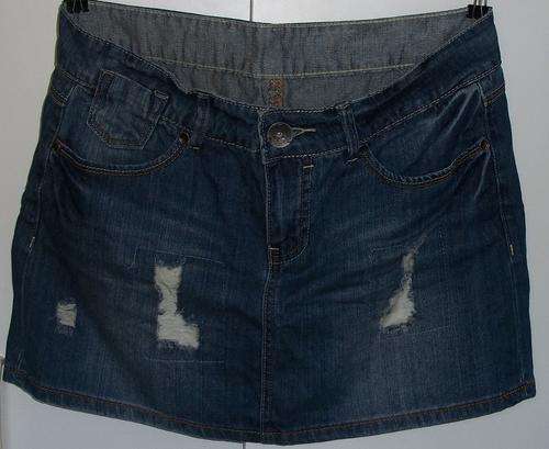 Woolworths Mini Denim Skirt - size 34 *** Brand New *** Worn Once ***