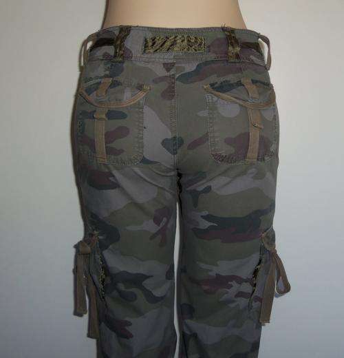 Camouflage Cargo Pants by TRUWORTHS INWEAR INTERNATIONAL - Size 32
