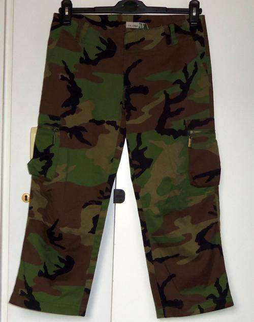 Ladies Army Camouflage 3/4 Pants by FOX CARGO - SA Size 30 (83cm hipster)  ** BRAND NEW **