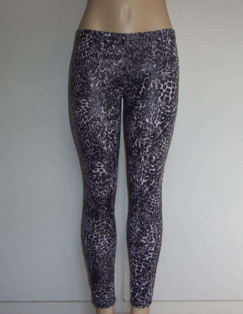 Stylish Animal Print Leggings in Grey - Size Medium  ** BRAND NEW **