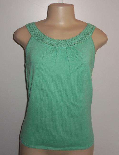 Stunning Mint Green Knitted Vest - Size LARGE ** BRAND NEW ** EXCELLENT QUALITY **