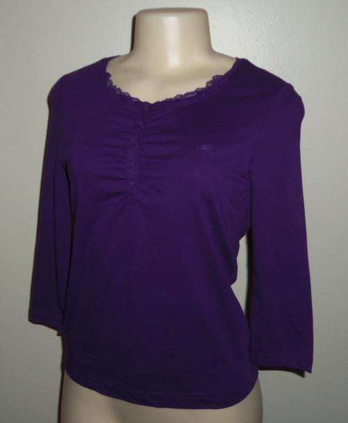 Purple Top with 3/4 Sleeves by JEANSWEST - Size XS *** BRAND NEW ***