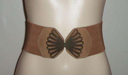 Wide Tan Coloured Elastic Belt - Size SMALL ** BRAND NEW **