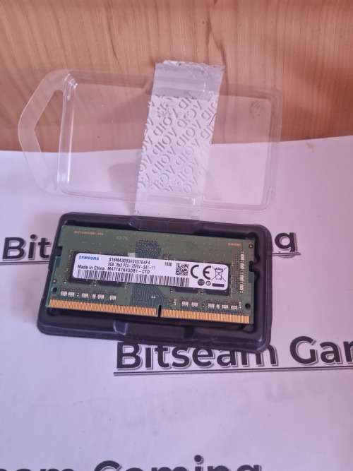 SAMSUNG 8GB 1Rx8 PC4 DDR4 LAPTOP RAM