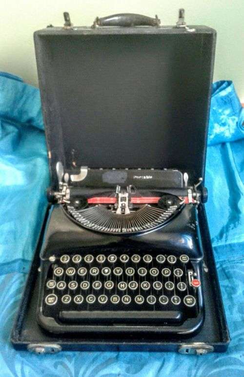 Remington 5 T-SS Antique typewriter