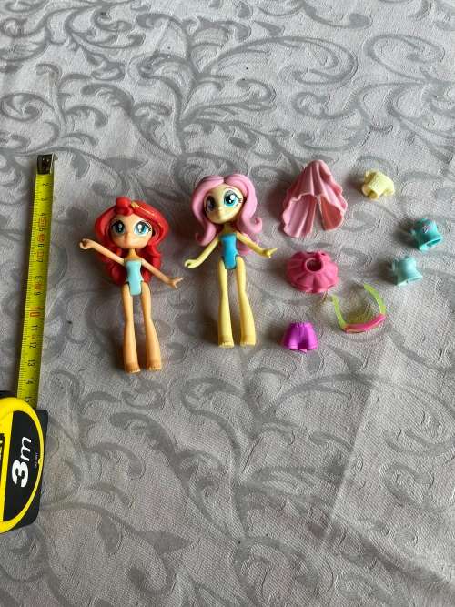 2x my little pony with some clothes