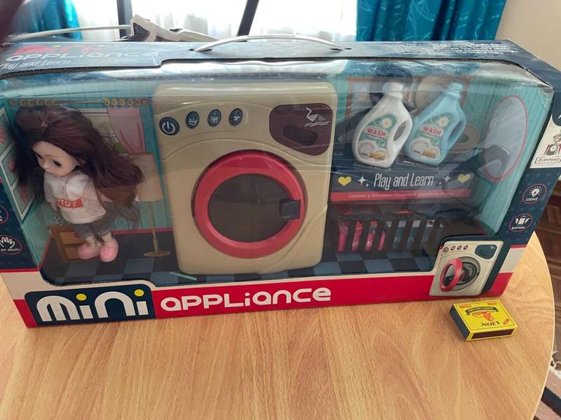 Mini appliance brand new toy set