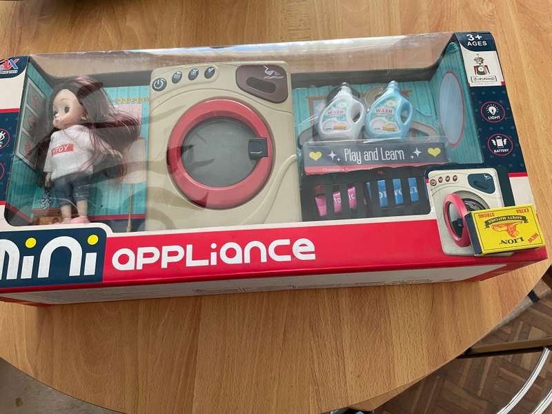 Mini appliance brand new toy set