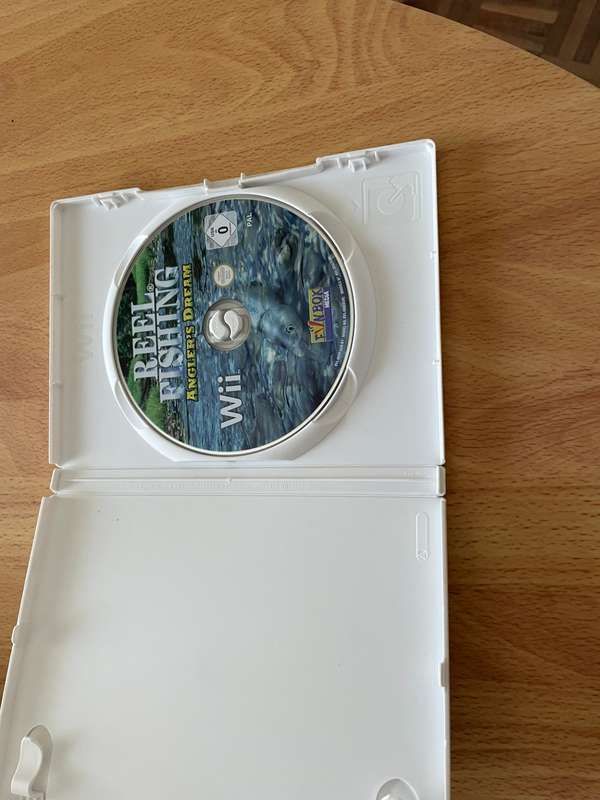 Wii game reel fishing