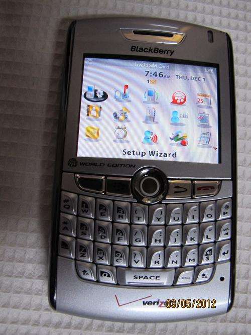 Genuine! BLACKBERRY 8830 BBM AND EMAIL ETC. EXCELLENT CONDITION!!