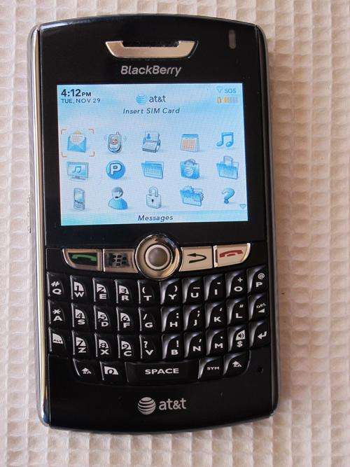 EXCELLENT CONDITION!!Genuine Blackberry 8830** Unlocked**100% working ** IN STOCK, 24 hour shipping