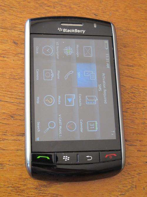 BOXED! Genuine Blackberry STORM 9530 *Unlocked*100% Working*IN STOCK*Charger, SD Card, Battery