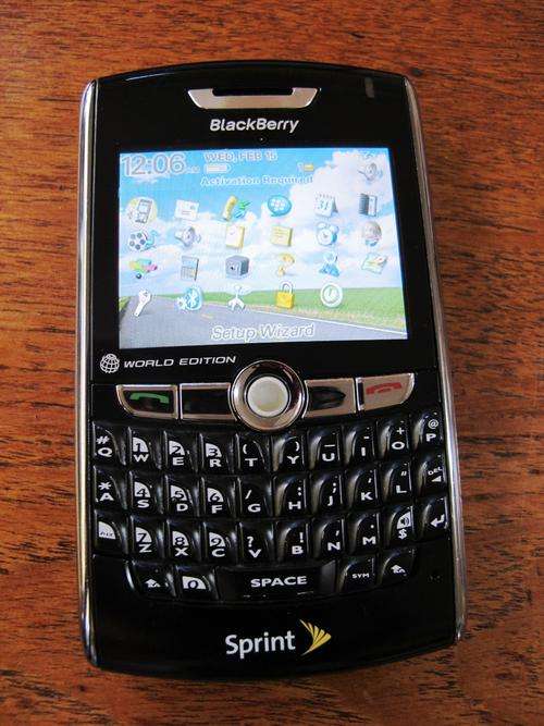 Genuine! BLACKBERRY 8830 BBM AND EMAIL ETC. EXCELLENT CONDITION!!