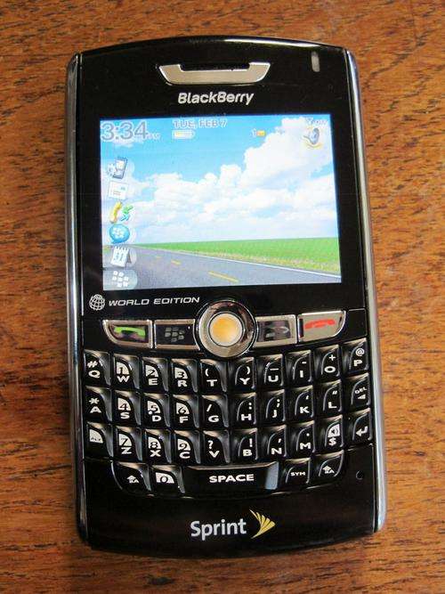EXCELLENT CONDITION!!Genuine Blackberry 8830** Unlocked**100% working ** IN STOCK, 24 hour shipping
