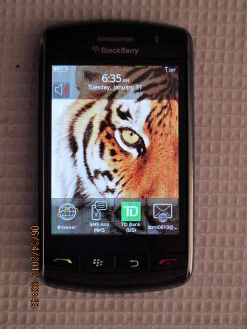 Genuine Blackberry STORM 9530 *Unlocked*100% Working*IN STOCK*Charger, SD Card, Battery