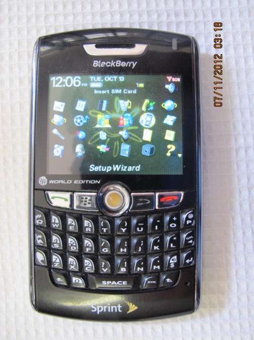 Genuine! BLACKBERRY 8830  BBM AND EMAIL ETC. EXCELLENT CONDITION!!