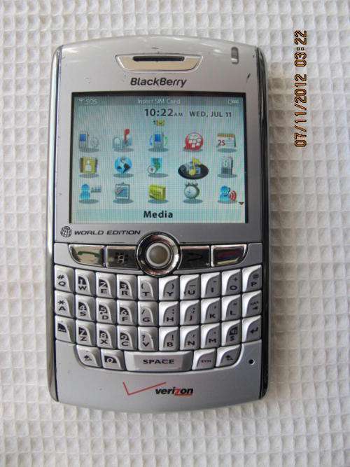 Genuine! BLACKBERRY 8830 BBM AND EMAIL ETC. EXCELLENT CONDITION!!