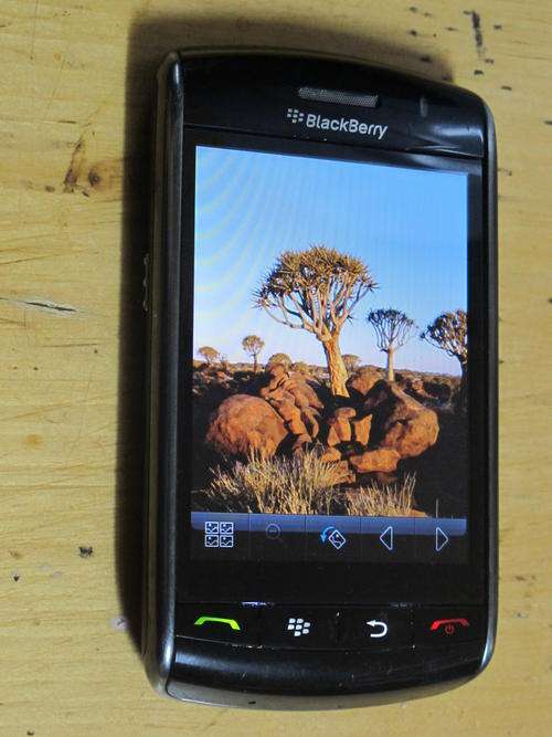 EXCELLENT CONDITION Genuine Blackberry STORM 9530 *Unlocked*100% Working*IN STOCK*Charger, Battery