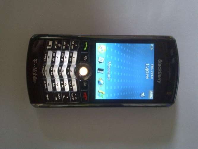 GOOD USED CONDITION!!Genuine Blackberry PEARL 8100 CAMERA WITH FLASH!! 100% working ** BBM, BIS