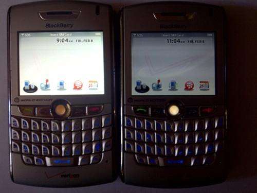 EXCELLENT!TWO BLACKBERRYS! !!!2 x Genuine Blackberry 8830*100% working ** IN STOCK, 24 hour shipping