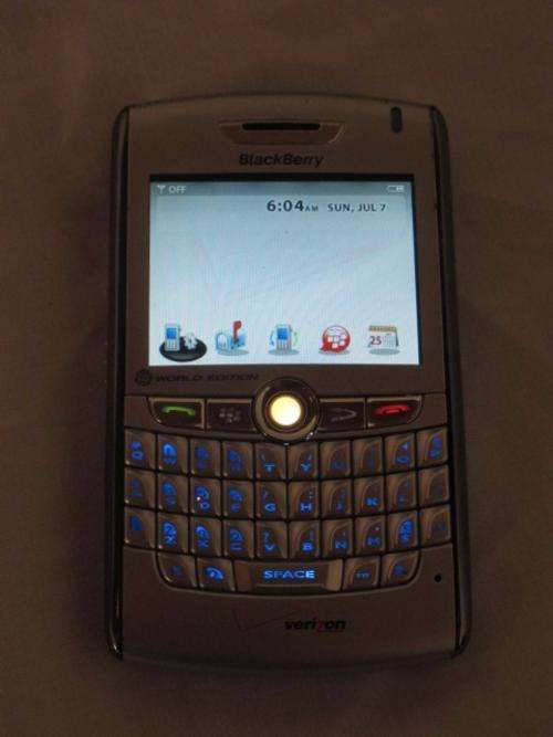 Genuine! BLACKBERRY 8830 BBM AND EMAIL ETC. EXCELLENT CONDITION!!