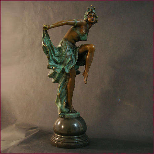 BEUTIFUL ART NOUVEAU 1900 BRONZE SCULPTURE Signed