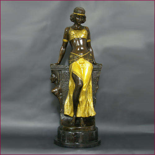 BEAUTIFUL ART DECO1920 BRONZE SCULPTURE Signed by Milo.