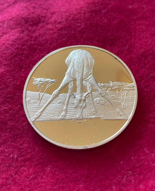 50th Anniversary Wildlife Medal 45mm Gilded Silver  (Giraffe)