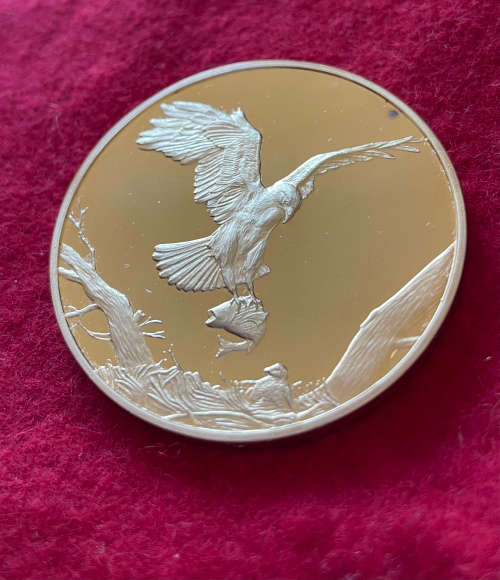 50th Anniversary Wildlife Medal 45mm Gilded Silver (Fish Eagle)