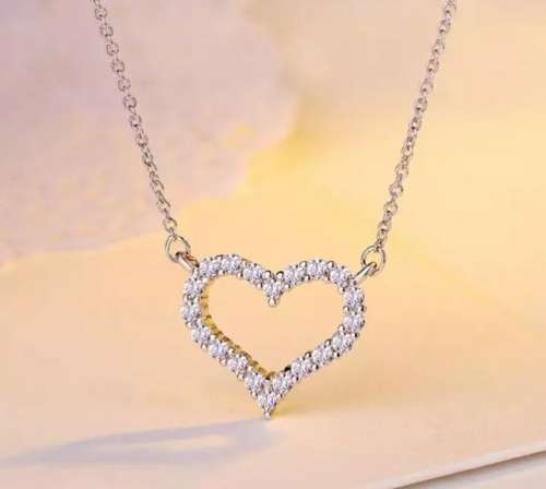 925 Silver Cubic Zirconia Heart Necklace.