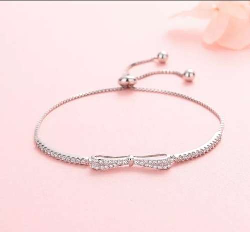 925 Silver Bow Bracelet