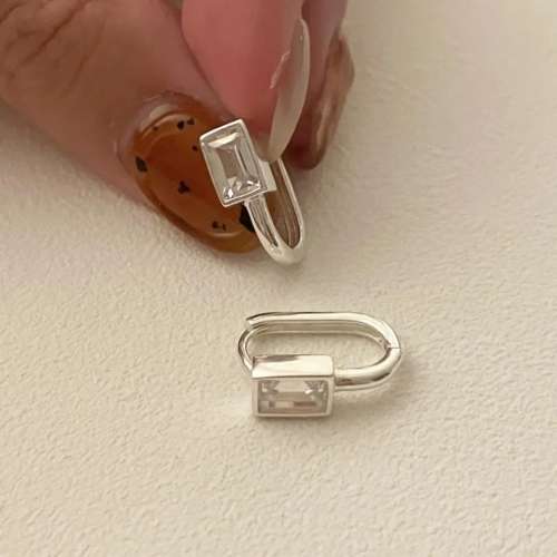 925 Silver Square CZ U-Shaped Earrings