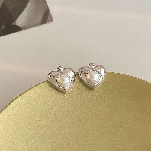 925 Silver Pearl Stud Earrings