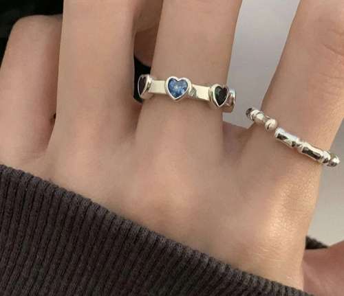 925 Silver Coloured Hearts Ring