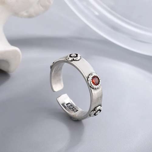 925 Silver Deep Red Stone Flower Ring