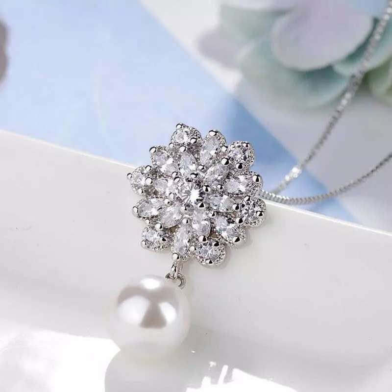 925 Silver Cubic Zirconia Flower and Hanging Pearl Necklace