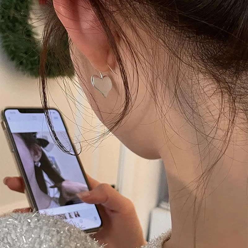 925 Silver Sweet Heart Hook Earrings