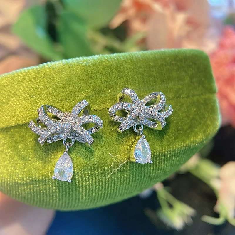 925 Silver Hanging CZ & Bow Earring