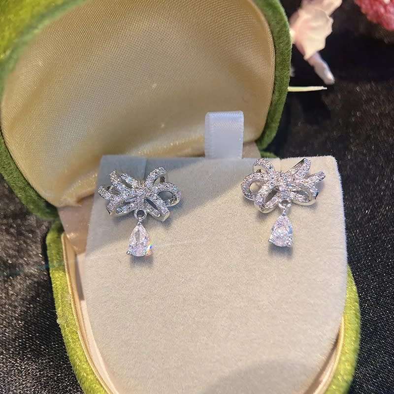 925 Silver Hanging CZ & Bow Earring