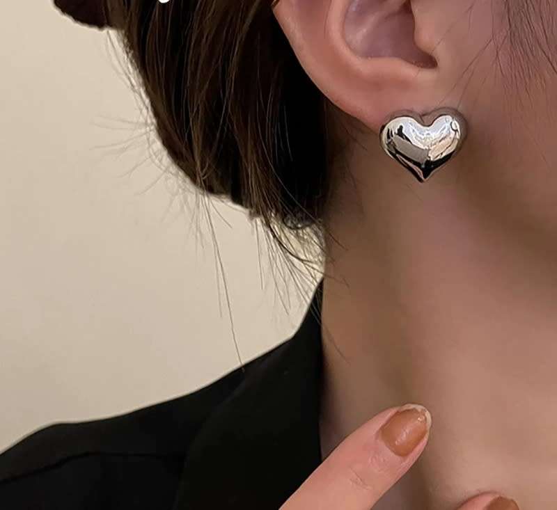 925 Silver Heart Stud Earrings