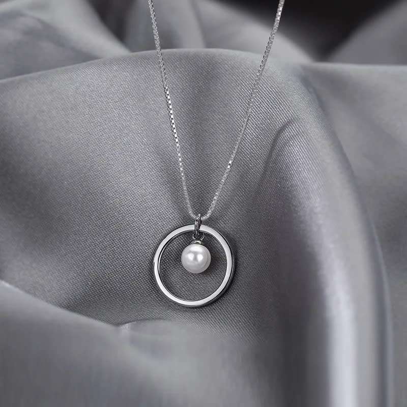 925 Silver Circle with Pearl