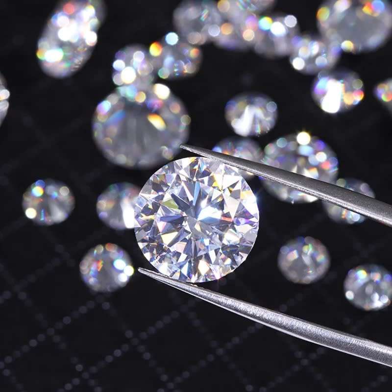1 ct Moissanite Stone