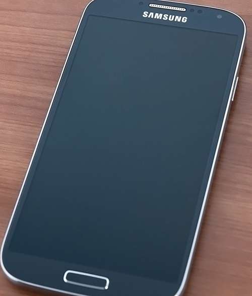 Samsung S4  I9500