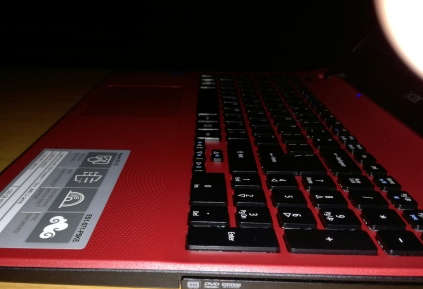 ACER ASPIRE ES1-571-P5KE