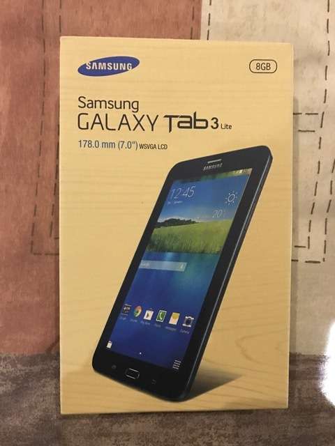 *BRAND NEW SEALED* SAMSUNG GALAXY TAB 3 LITE 8GB WIFI + CELLULAR