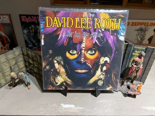 David Lee Roth- Eat `em and Smile vinyl record( EX )