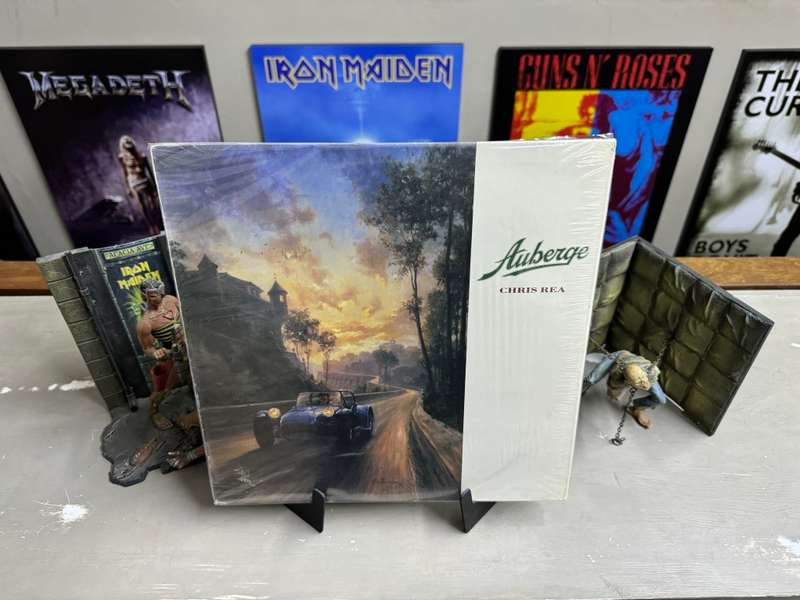 Chris Rea - Auberge vinyl record ( NM )